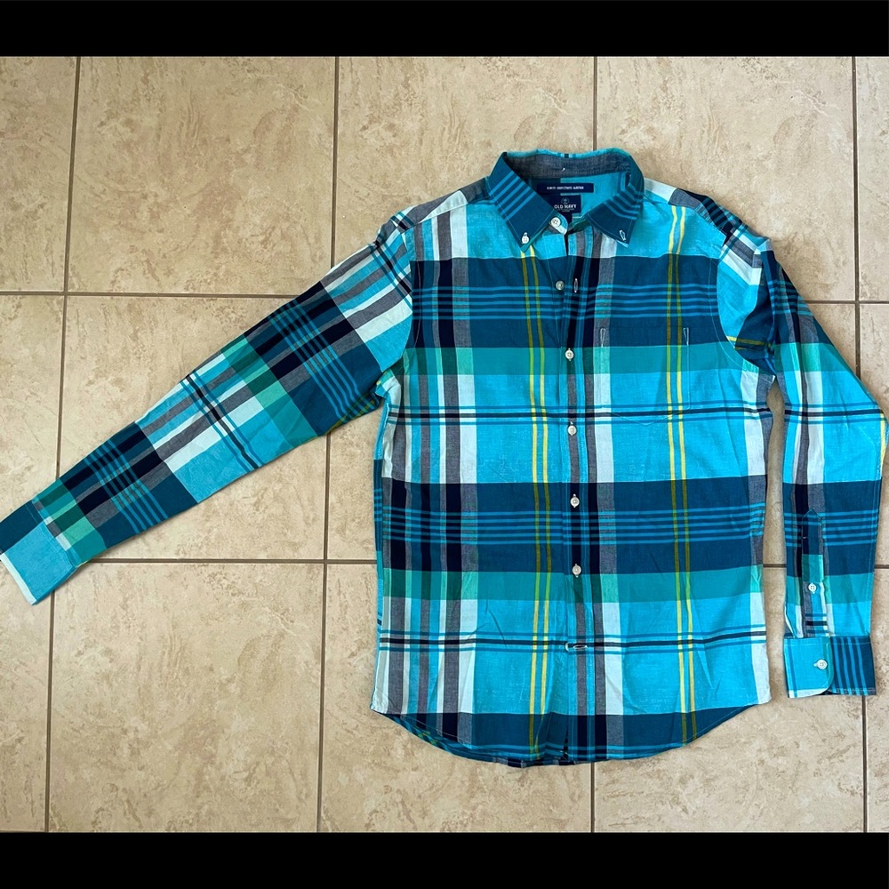 Men’s Small Slim Fit Long Sleeve Button Down Shirt